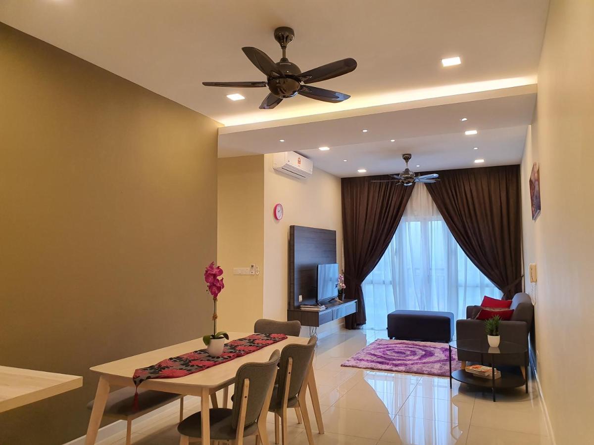 96 m2, 3 yatak odalı, 2 banyolu Daire, Putrajaya bölgesinde Kampong Tangkas Dış mekan fotoğraf
