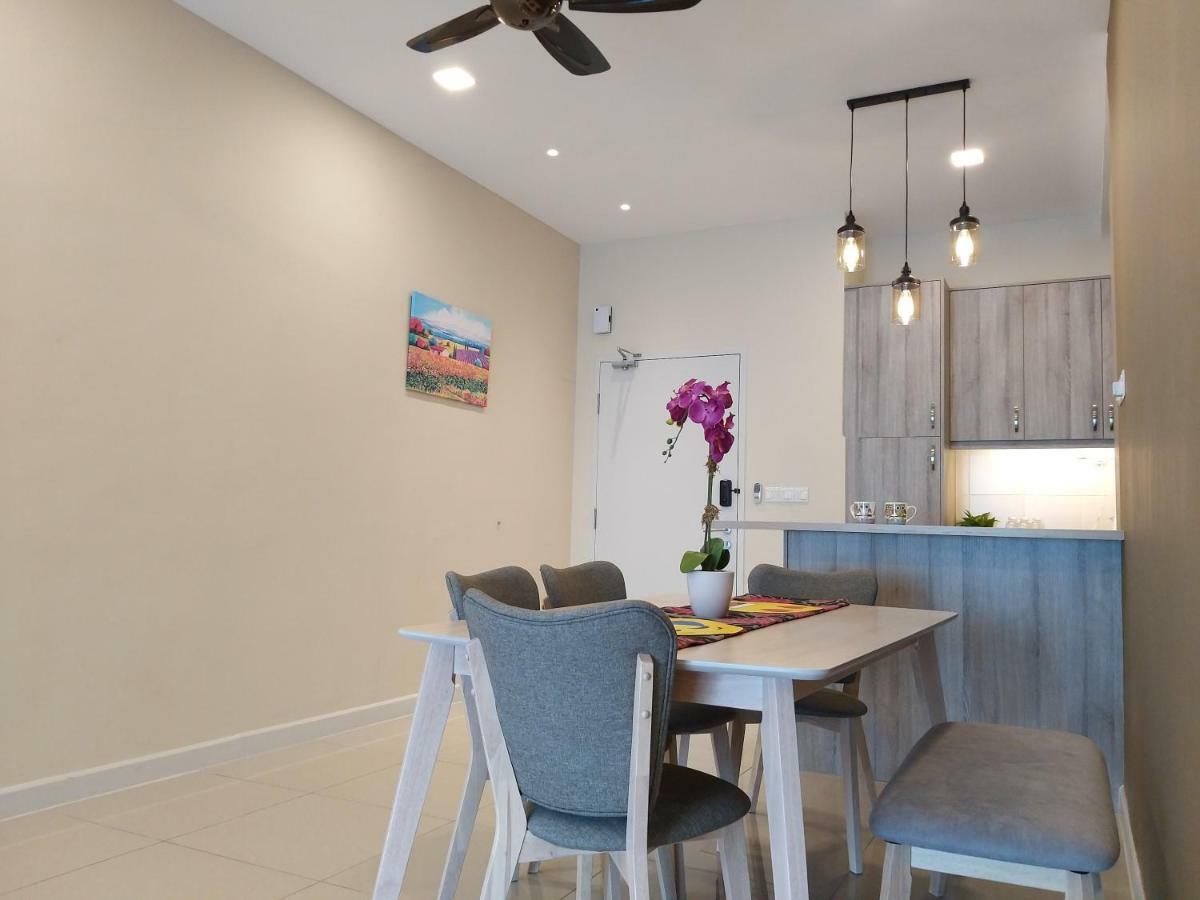 96 m2, 3 yatak odalı, 2 banyolu Daire, Putrajaya bölgesinde Kampong Tangkas Dış mekan fotoğraf